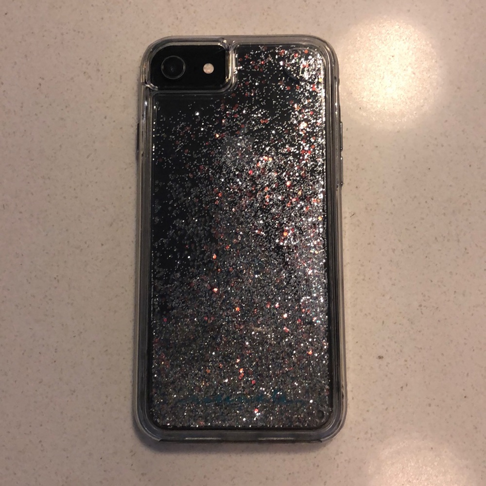 iPhone 6plus glittery phone cover.